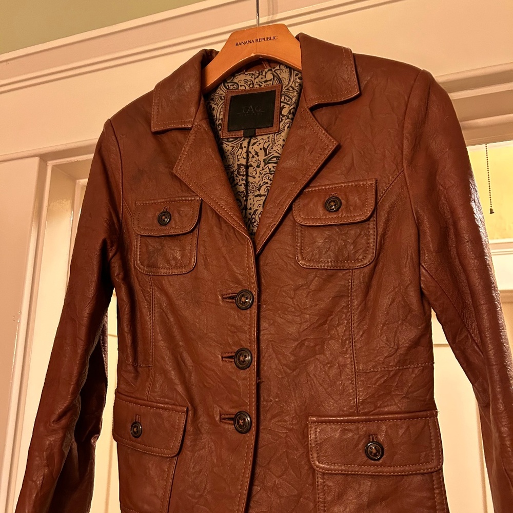 TAG LEATHER JACKET